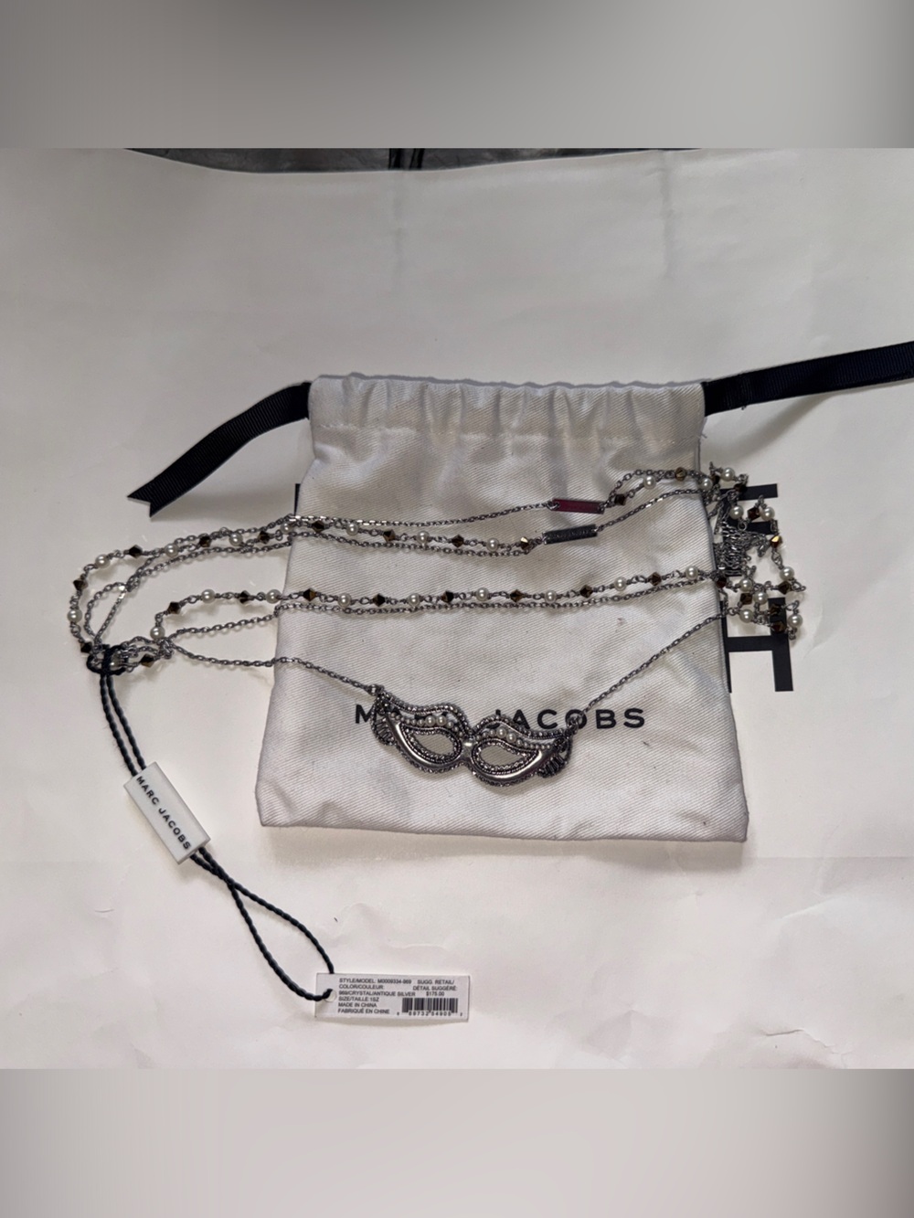 Marc Jacobs Silver Beaded Necklace Bag Set - Silver